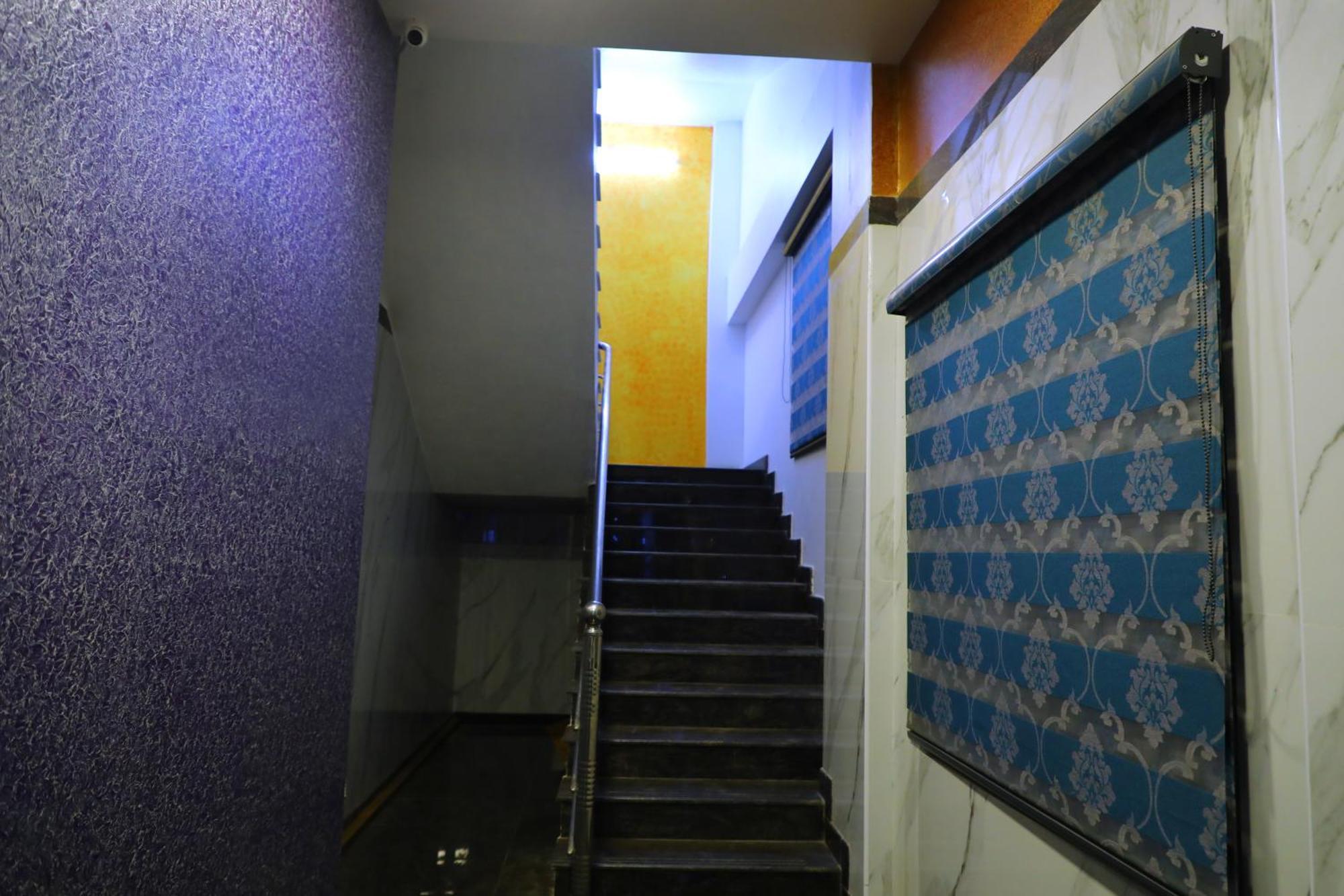 Jp Residency Hotel เยลาคีรี ภายนอก รูปภาพ