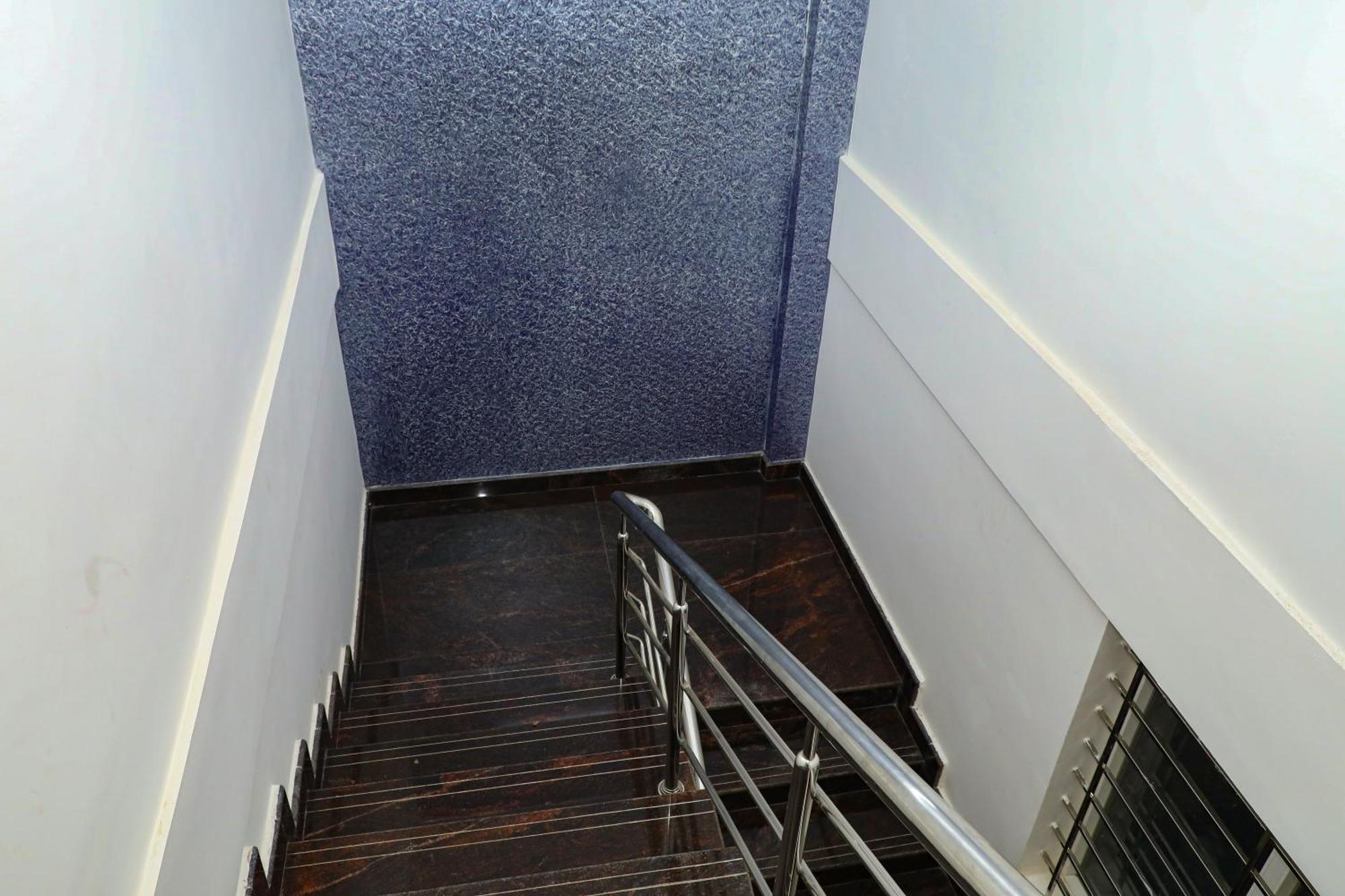 Jp Residency Hotel เยลาคีรี ภายนอก รูปภาพ